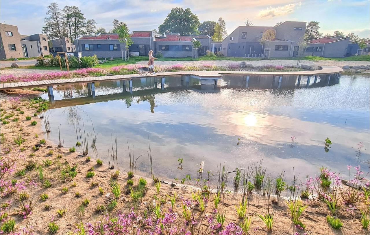 Cozy Home In Lembruch-Duemmer See With Wifi Екстер'єр фото